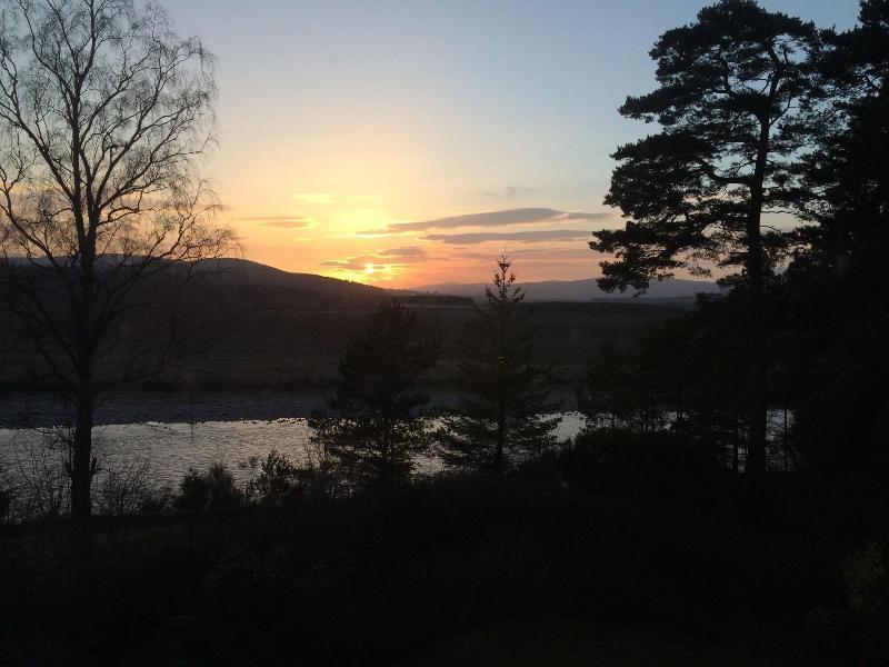 Bed and Breakfast Lys-Na-Greyne Aboyne Esterno foto