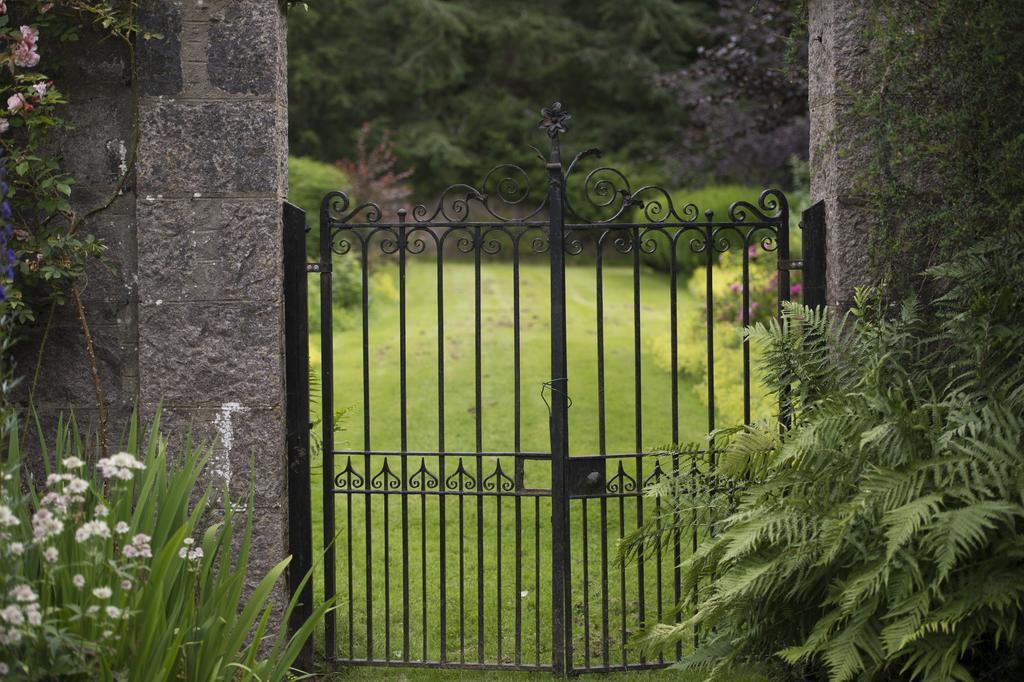 Bed and Breakfast Lys-Na-Greyne Aboyne Esterno foto
